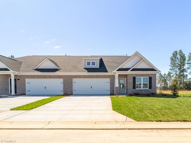 Townhouse for sale in Davidson, North Carolina