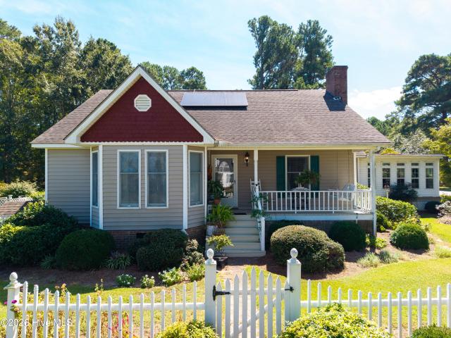House for sale in Roper, Washington County