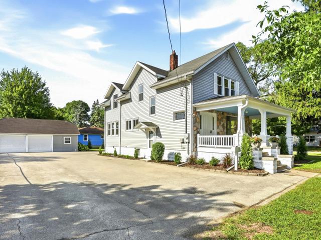 House for sale in Essexville, Michigan