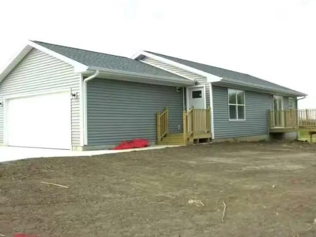 House for sale in Charles City