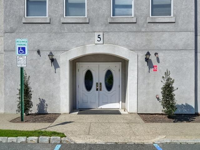 Condo for sale in Passaic, New Jersey