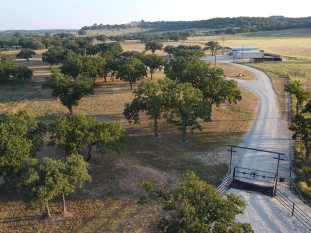 Farm for sale in Taylor, Texas