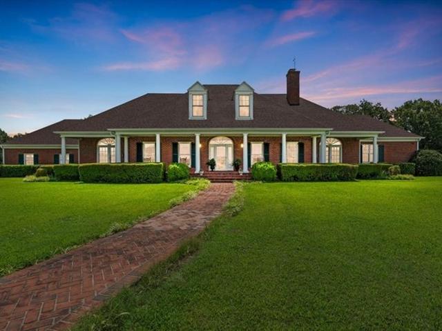 Farm for sale in Paris, Lamar County