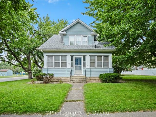 House for sale in Momence, Illinois