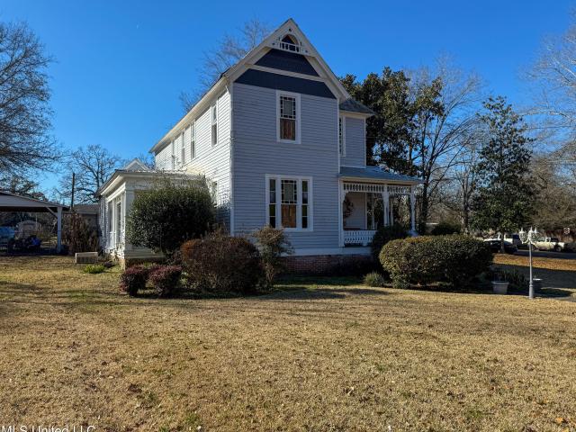 House for sale in Crystal Springs, Mississippi