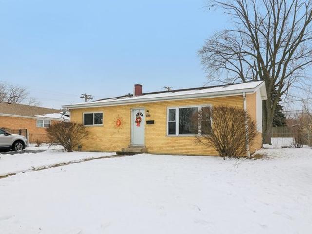 House for sale in Bensenville, Illinois
