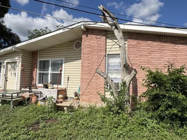 House for sale in Leesville, Texas