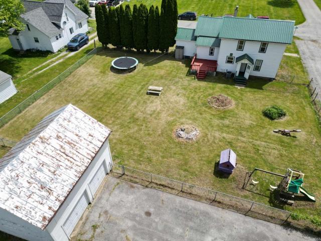House for sale in Hudson, Indiana