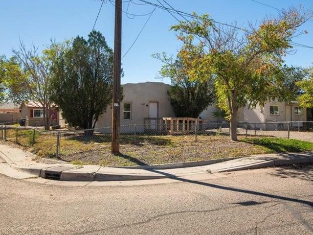 House for sale in New Mexico