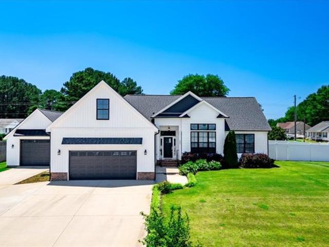 House for sale in Lyman, South Carolina