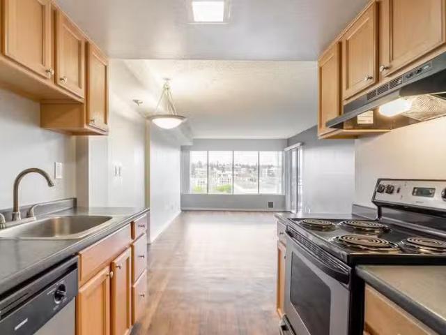 Condo for rent in Seattle