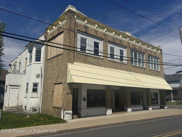 House for sale in Blakely, Pennsylvania