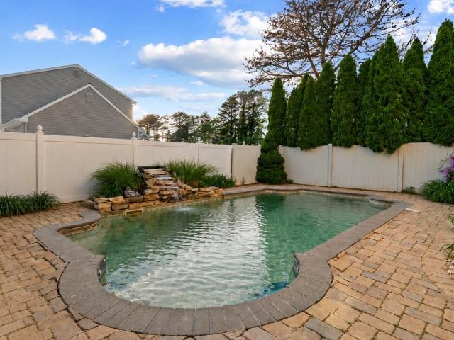 House for sale in Centereach, New York