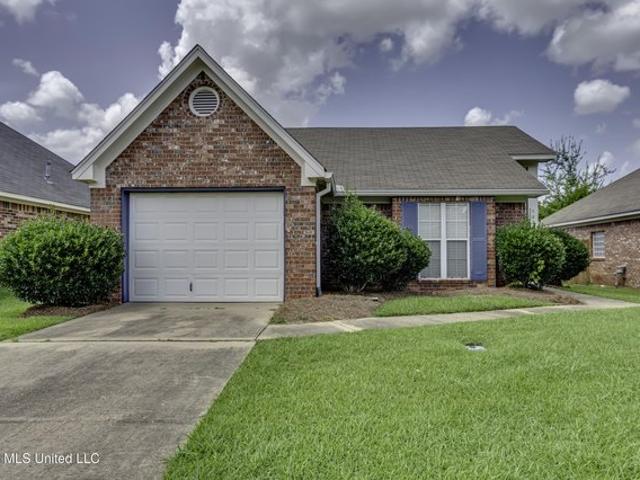 House for sale in Pearl, Mississippi