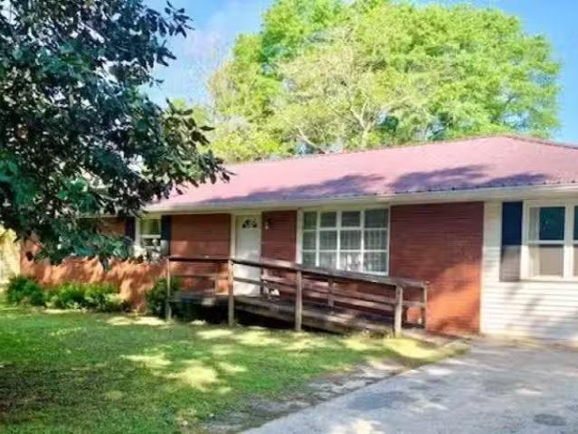 House for sale in Fort Valley