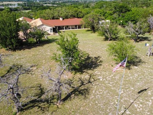 Farm for sale in Hamilton, Texas