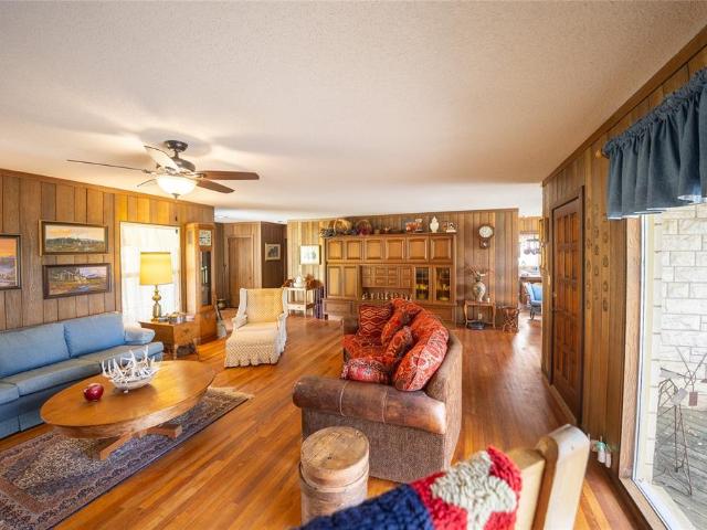Farm for sale in Hamilton, Texas