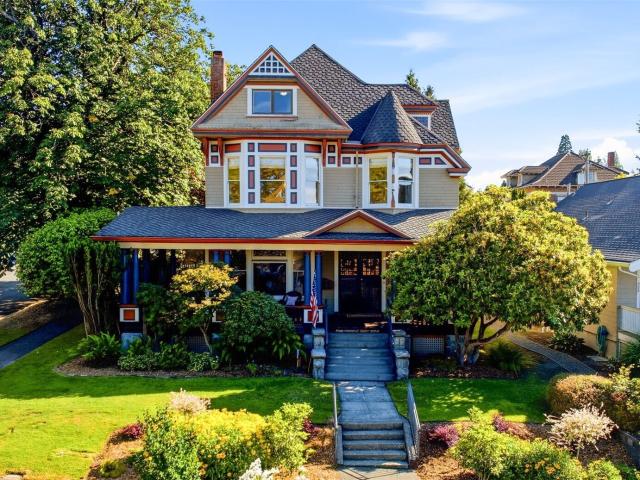 House for sale in Tacoma, Washington