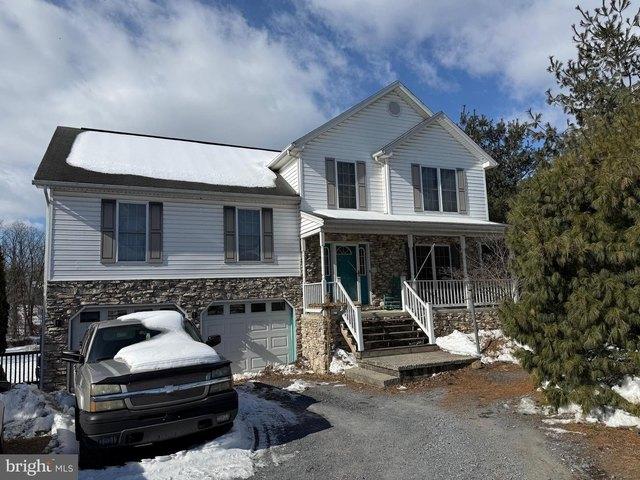 House for sale in Cumberland, Pennsylvania