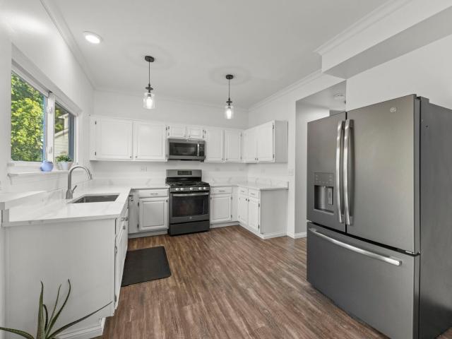 House for sale in North Aurora, Illinois