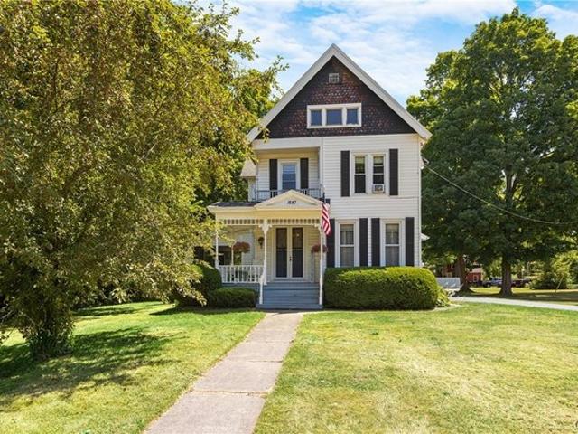 House for sale in Canastota, New York