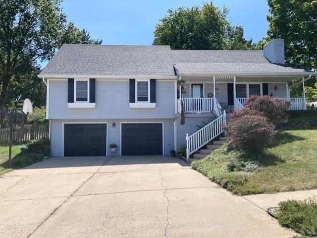 House for sale in Fox Trail, Blue Springs