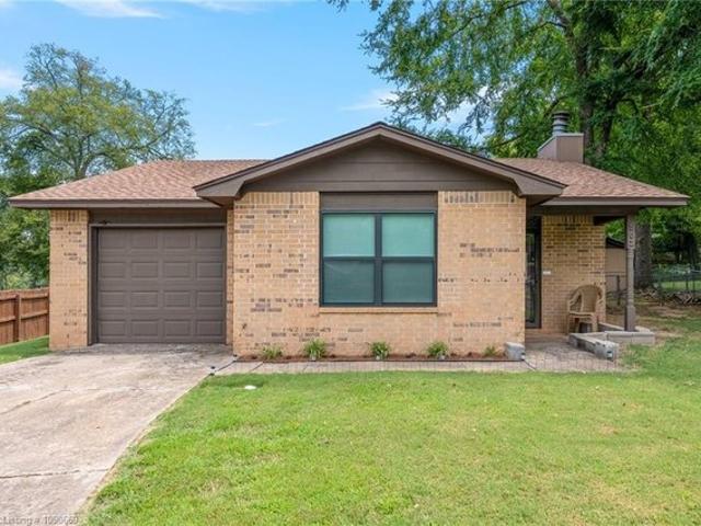 House for sale in Ark