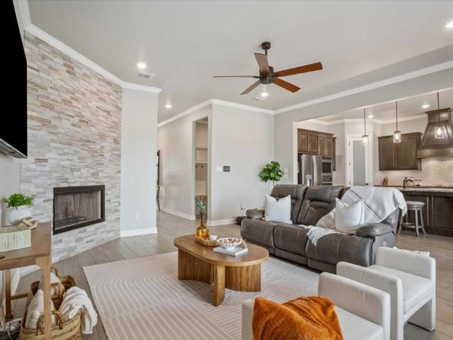 House for sale in Troy, Texas