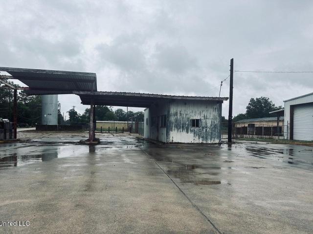 Commercial for sale in Forest, Mississippi