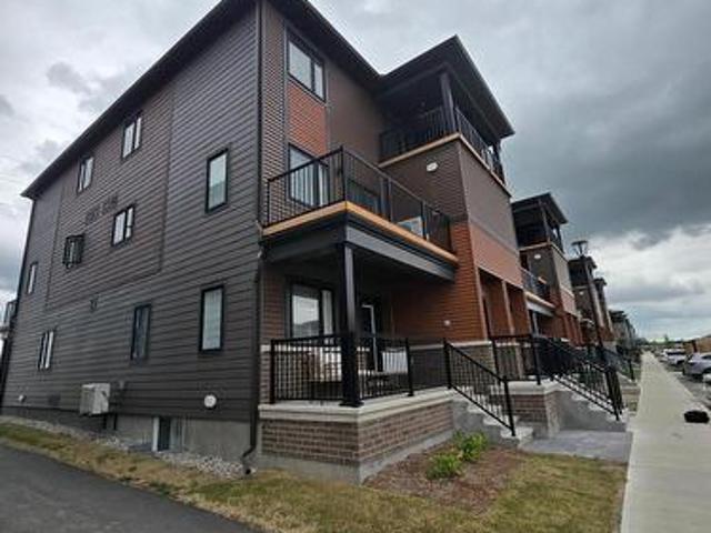 Townhouse for rent in Ottawa