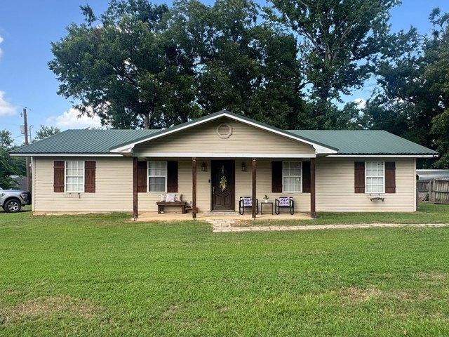 House for sale in Grenada, Mississippi