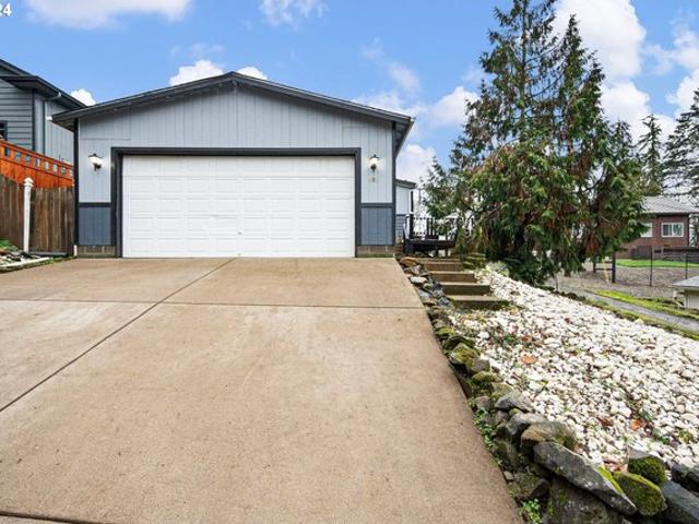 House for sale in Oregonia