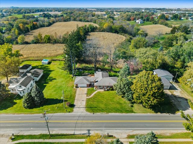 House for sale in Blue Grass, Scott County