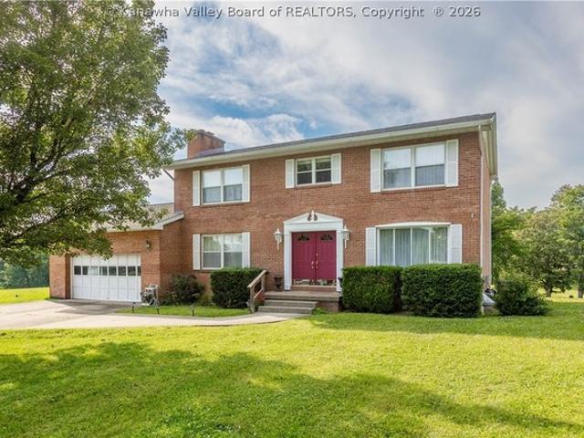 House for sale in Hurricane, West Virginia