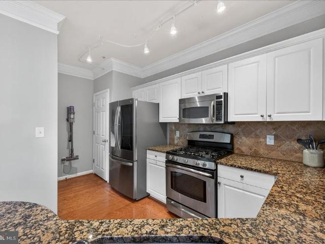 Condo for sale in Virginia