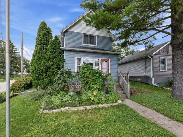 House for sale in Hartford, Washington County