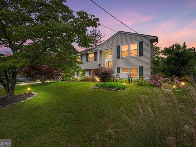 House for sale in Stratford, New Jersey