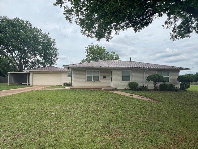 House for sale in Clay, Texas