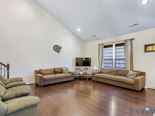 Townhouse for sale in Virginia