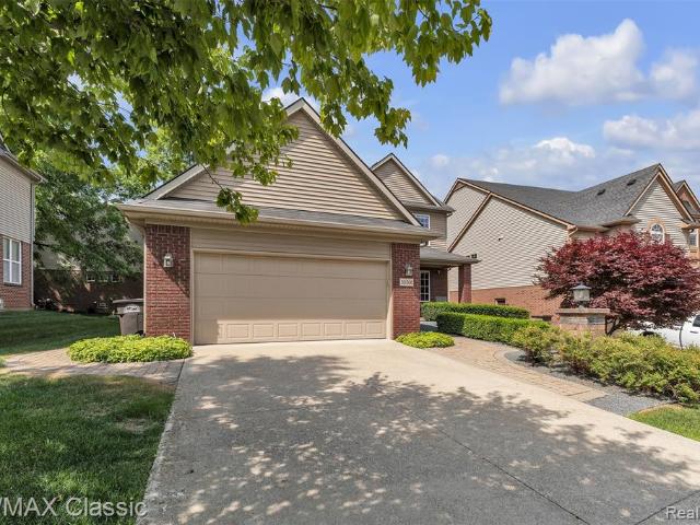 House for sale in Northville