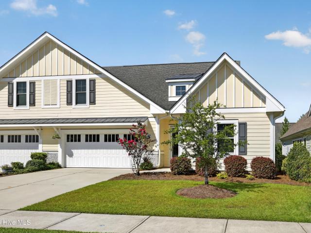Townhouse for sale in Leland, North Carolina