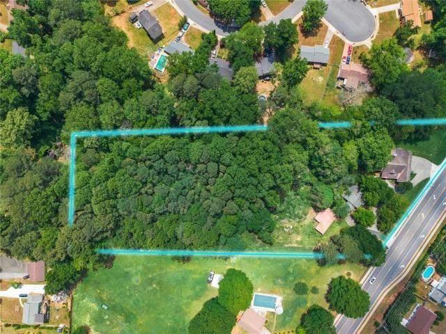 House for sale in Kennesaw, Cobb County