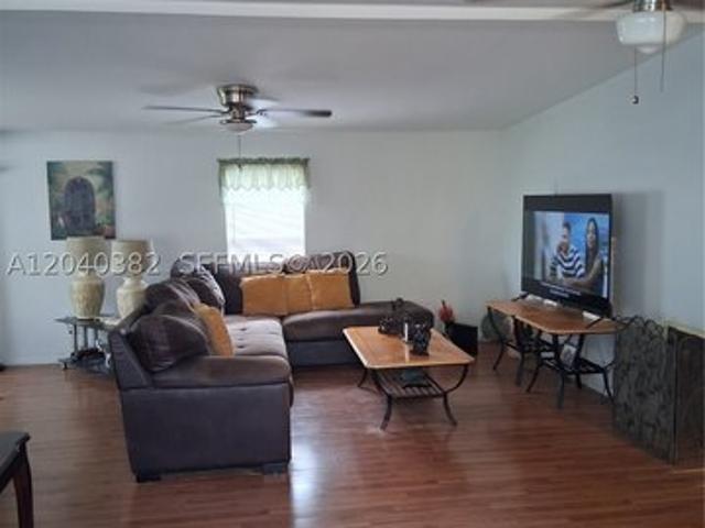 House for sale in Dania, Florida