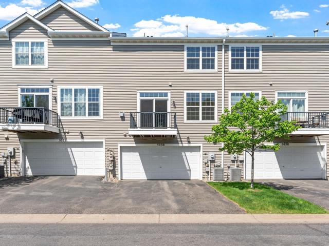 Townhouse for sale in Plymouth