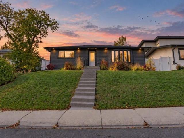 House for sale in Thorncliffe, Calgary