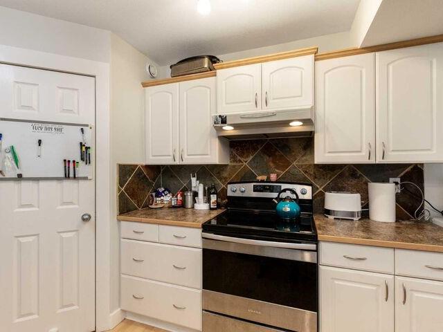House for sale in Sylvan Lake, Alberta