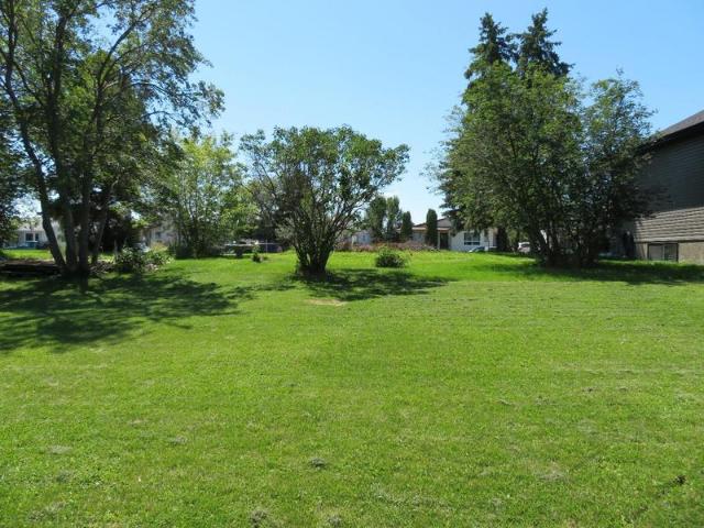 House for sale in Innisfail