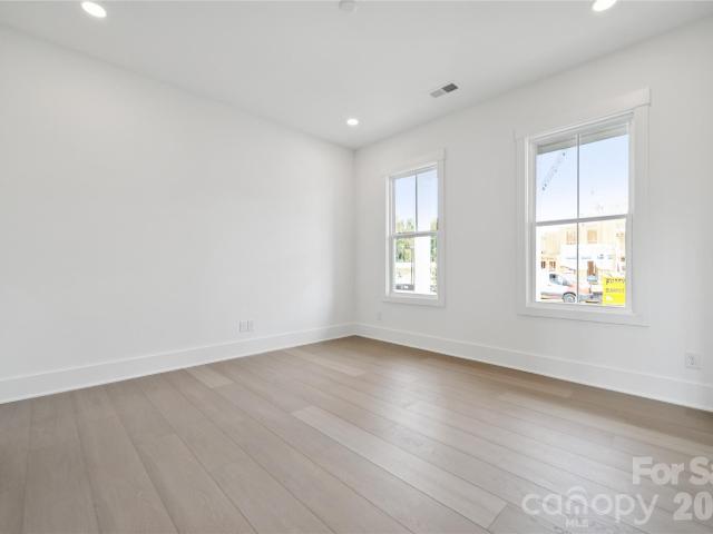 House for sale in Mecklenburg, North Carolina
