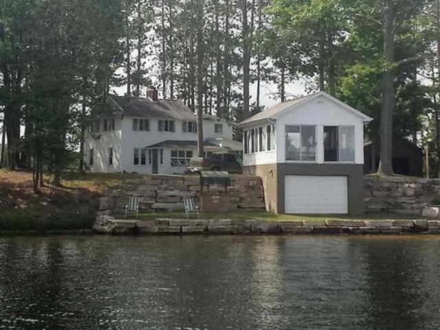House for sale in Hale, Plainfield Township