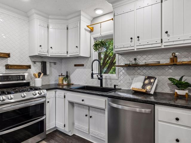 House for sale in New Hope, Hennepin County